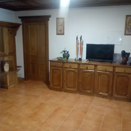 Casa Quinta Do Cordeiro بيت ضيافة *